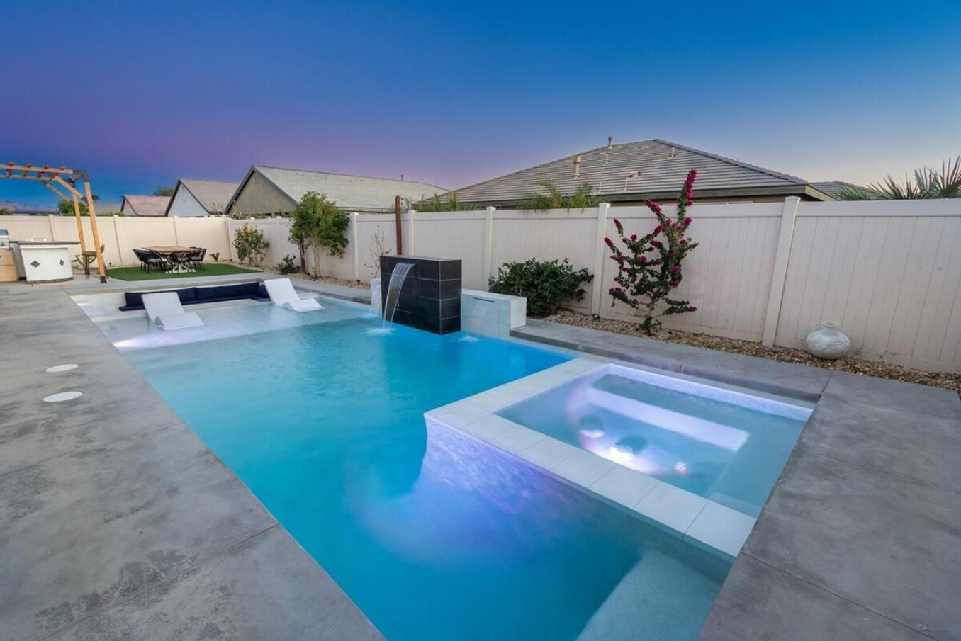 5Br3B Pool, 2Mi To Fstvals, Ev Chrgr, Gym, Games Villa Indio Exterior photo